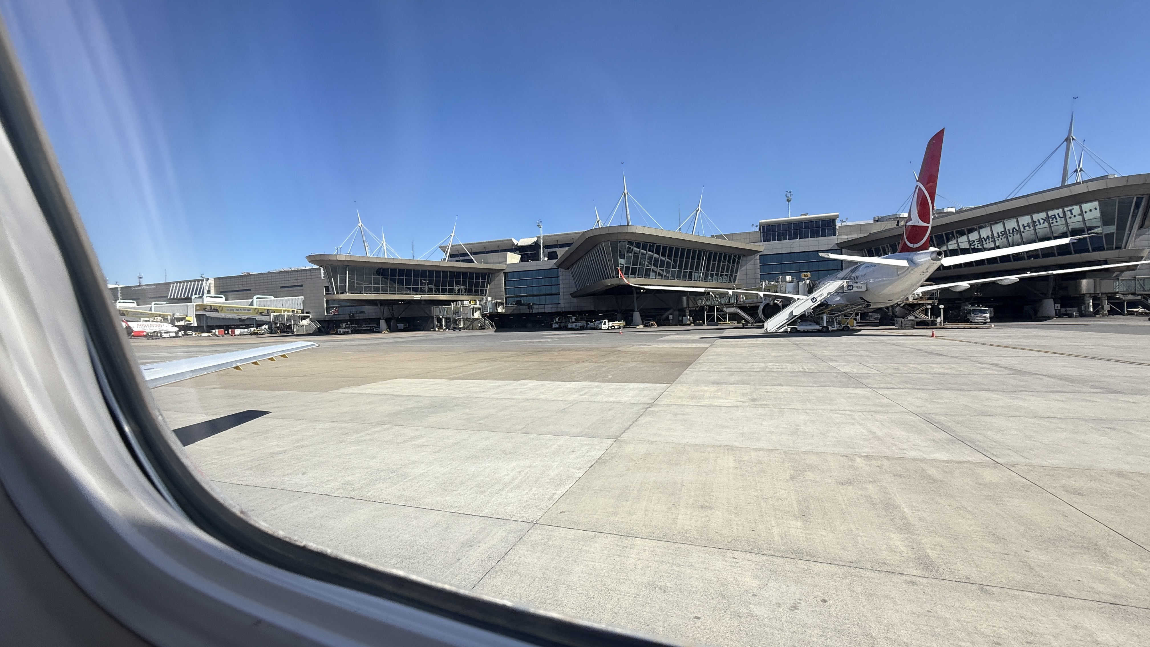 fb1_victoria-falls-2025